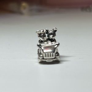 Pandora Mickey and Minnie Vintage Car Charm